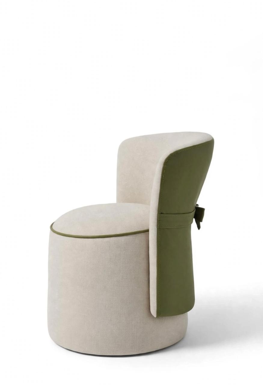 Clinch Ottoman